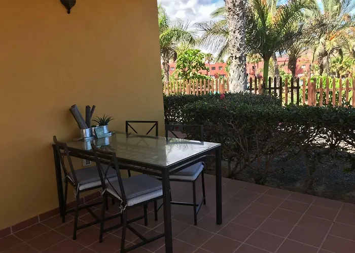 My Pretty - Lovely And Spacious Surrounded By Tropical Gardens - Private Covered And Uncovered Terrace - Pool - Parking - Free Fibre Optic Internet דירה *