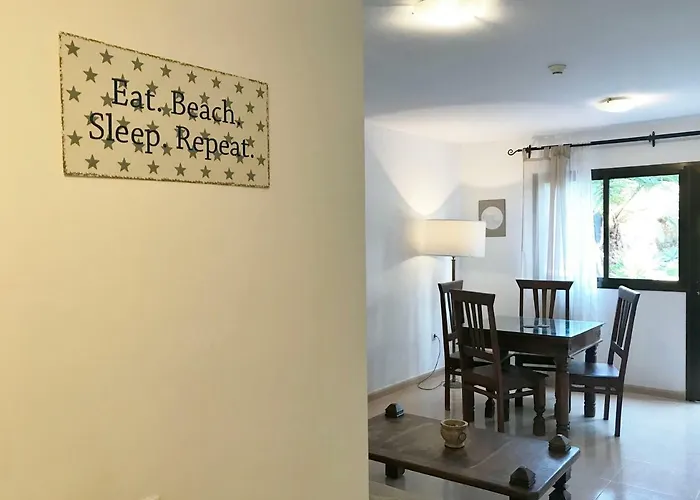 My Pretty - Lovely And Spacious Surrounded By Tropical Gardens - Private Covered And Uncovered Terrace - Pool - Parking - Free Fibre Optic Internet קורלחו